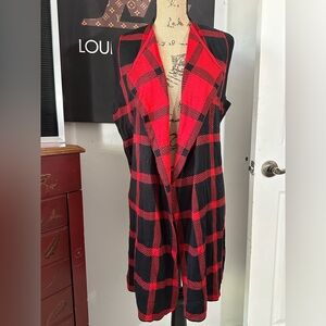 🆕Belldini Reversible Buffalo Plaid Sweater
